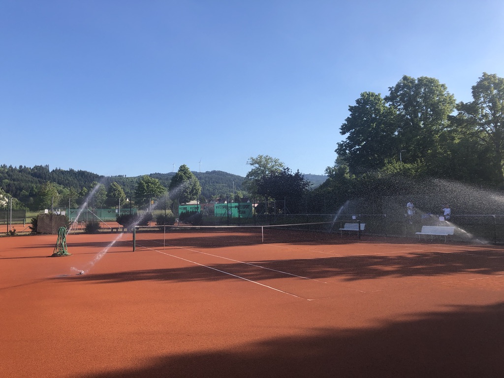 tennisplatz 2020 05
